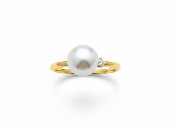 7-8 mm Timeless "Solitaire Radiance" Freshwater Pearl & Diamond Ring