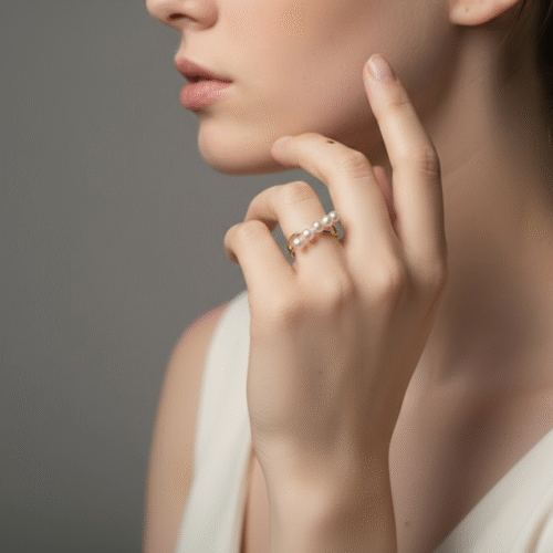 Alternative view of Elegant "Curved Serenity" Freshwater Pearl Ring – Gold Tone